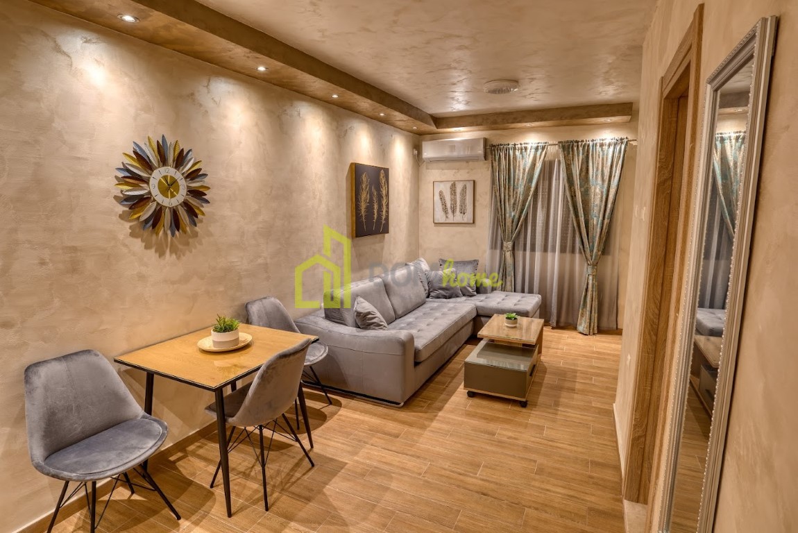 Lux garsonjera 30m2, Lepetane